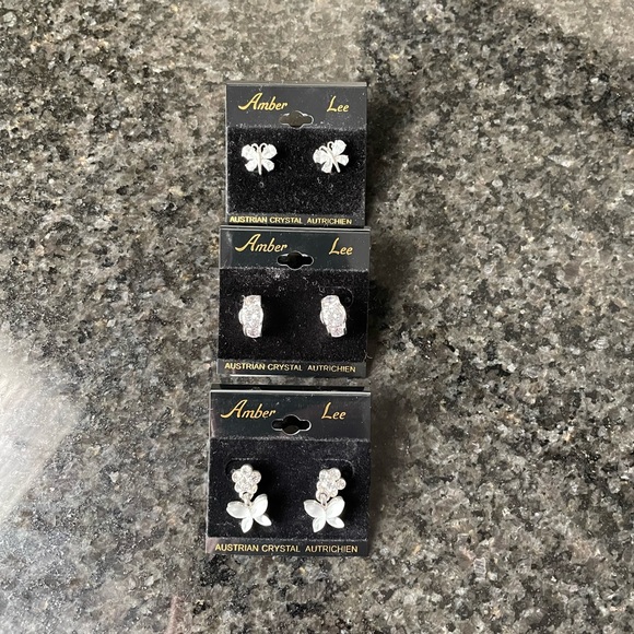 Amber Lee Earings NWT - purchased but never worn - Picture 1 of 1